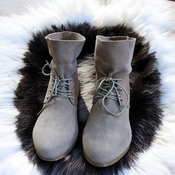 Heidi Klum Women's Dorothy Taupe Suede Lace Up Ankle Boots Booties Size 7.5 NWOT - Picture 9 of 13